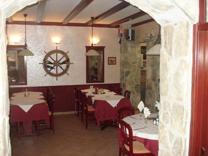 Hotel Pansion Marco Polo à Petrčane Chambre photo